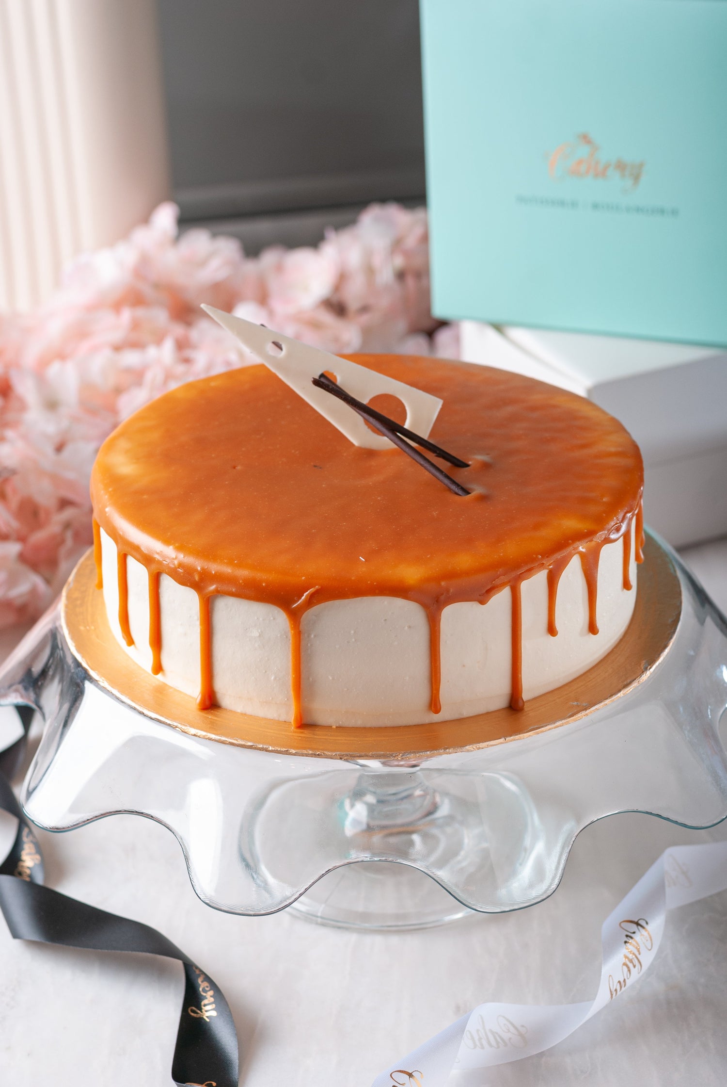SIGNATURE CAKES